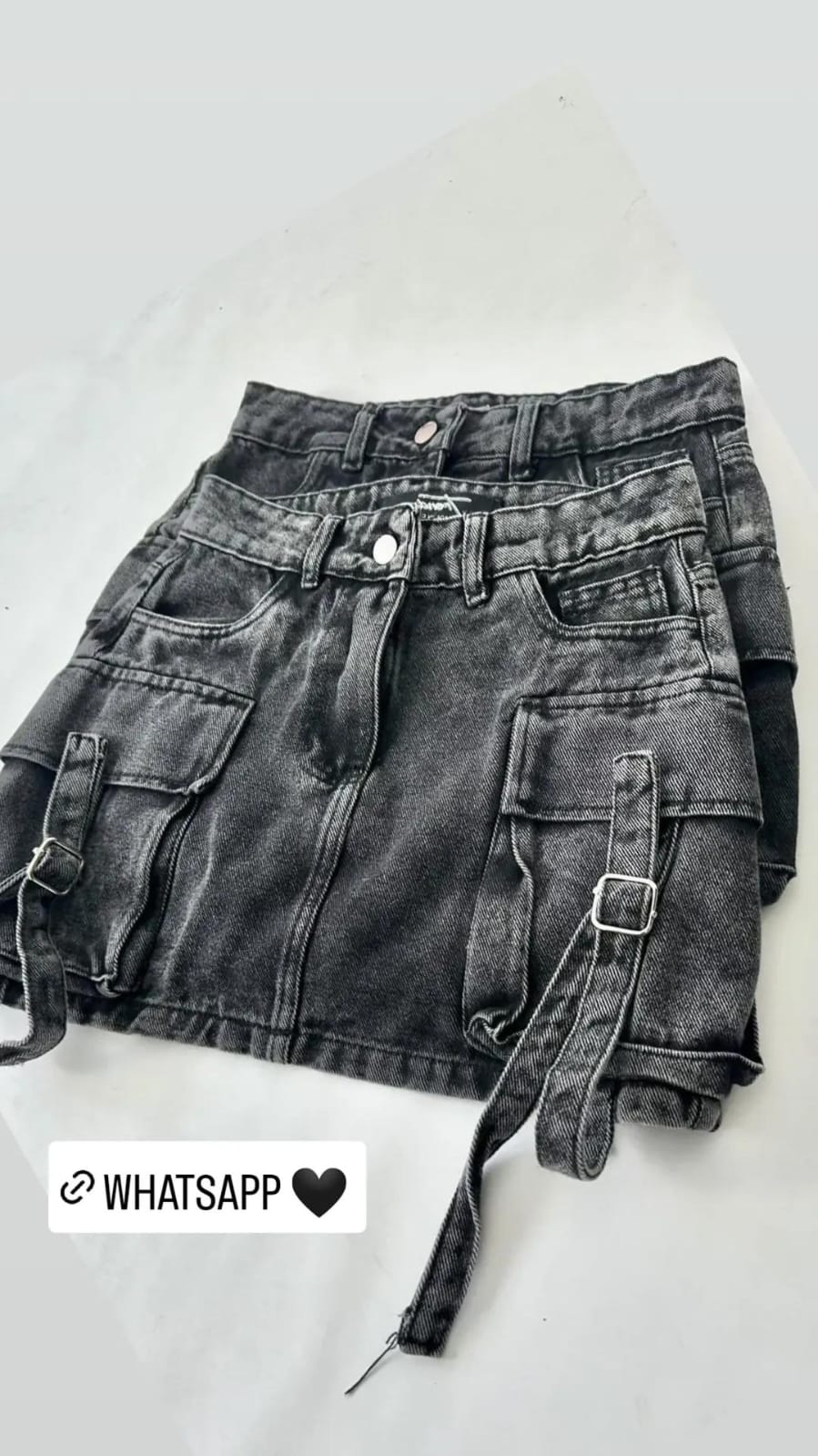 FALDA SHORT GRIS